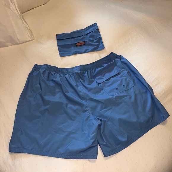 Vineyard Vines 7inch Chappy swim trunks - Picture 4 of 10